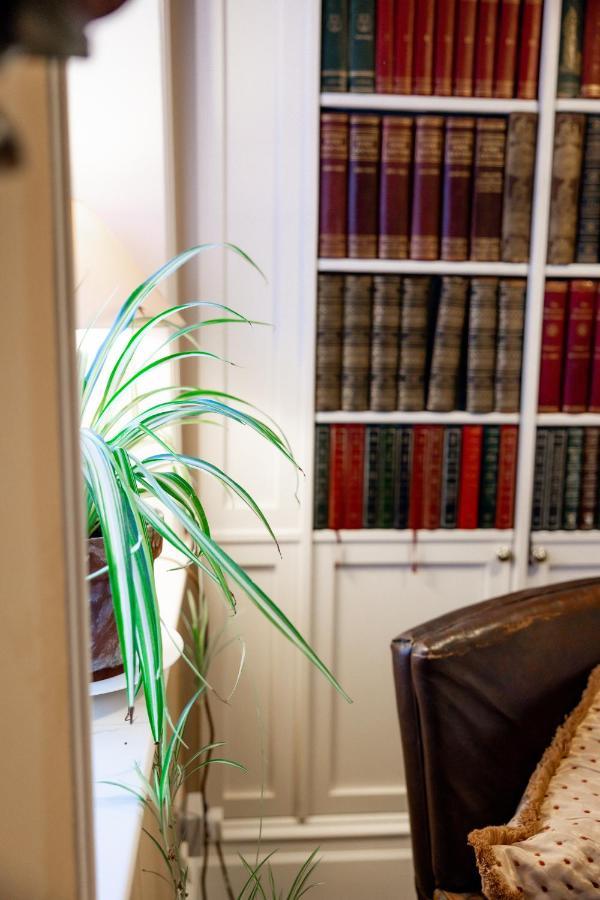 Newgate House Bed & Breakfast Барнард Касъл Екстериор снимка